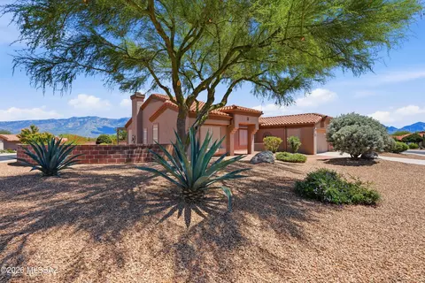 14720 N Palm Ridge Dr, Oro Valley, AZ 85755