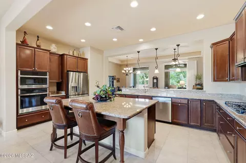 Kitchen - 66162 E Box Elder Rd, Tucson, AZ 85739 photo 2 of 3