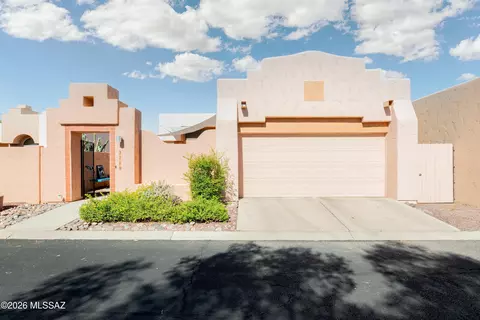 3319 N Sagewood Dr, Tucson, AZ 85712