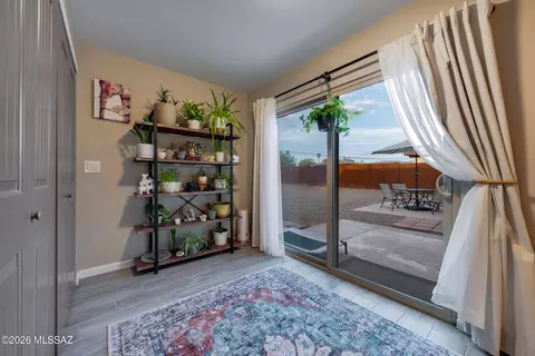 Entry Way - 8101 E Kenyon Dr, Tucson, AZ 85710 photo 1 of 2