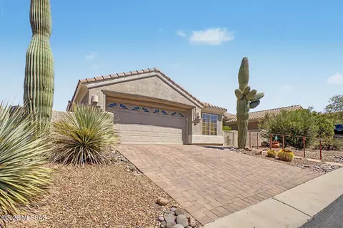 5066 W Spoonplant Ct, Marana, AZ 85658