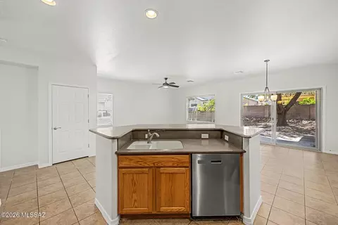Kitchen - 10488 E Capercaillie St, Tucson, AZ 85747 photo 3 of 3
