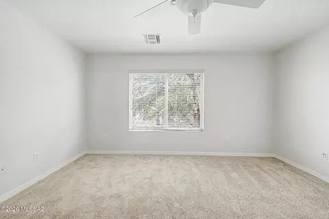 Bedroom - 10488 E Capercaillie St, Tucson, AZ 85747 photo 7 of 8
