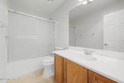 Bath - 10488 E Capercaillie St, Tucson, AZ 85747 photo 2 of 3