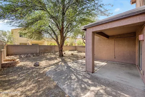 Exterior - 10488 E Capercaillie St, Tucson, AZ 85747 photo 2 of 3