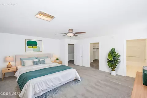 Bedroom - 6218 E Stonechat Dr, Tucson, AZ 85756 photo 4 of 5