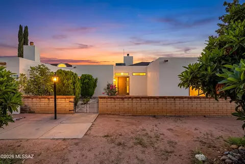 1169 Circulo Canario, Rio Rico, AZ 85648
