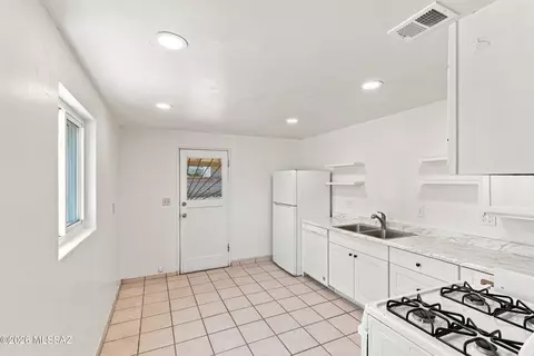 Kitchen - 3274 E 22nd St, Tucson, AZ 85713 photo 2 of 5