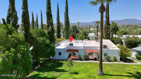703 W Las Lomitas Rd, Tucson, AZ 85704