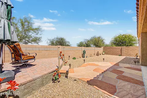 Exterior - 12071 E Domnitch Dr, Vail, AZ 85641 photo 4 of 9