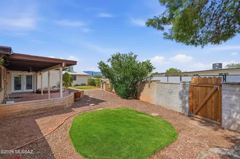 Exterior - 7381 E Stella Rd, Tucson, AZ 85730 photo 3 of 8