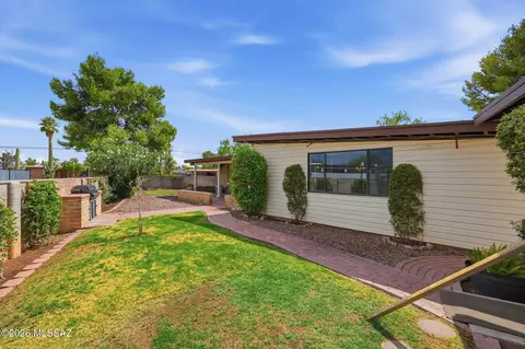 Exterior - 7381 E Stella Rd, Tucson, AZ 85730 photo 7 of 8