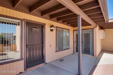 1429 W De Nada, Green Valley, AZ 85622