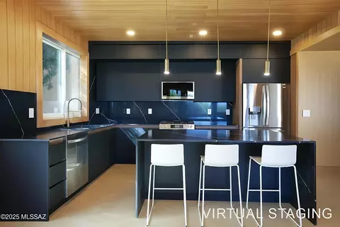 3872 E Calle Cayo, Tucson, AZ 85718