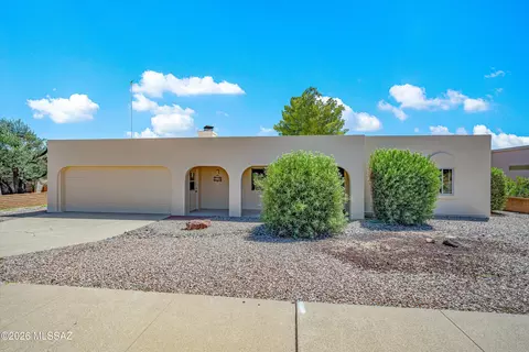 632 N Avenida Tortuga, Green Valley, AZ 85614