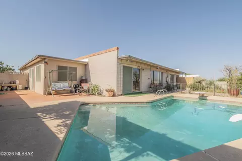 Exterior - 9541 E 30th St, Tucson, AZ 85748 photo 3 of 8