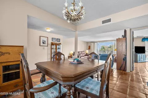Dining - 9541 E 30th St, Tucson, AZ 85748 photo 1 of 1