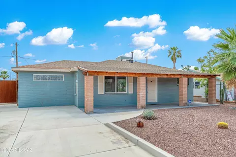 Exterior - 4356 E 15th St, Tucson, AZ 85711 photo 3 of 4