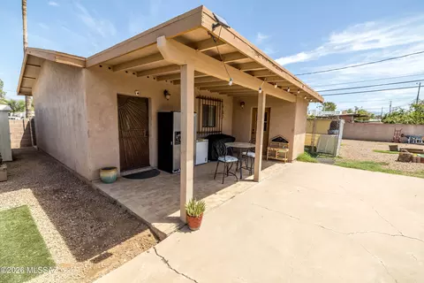 Other - 5146 E 27th St, Tucson, AZ 85711 photo 3 of 8