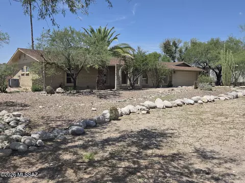 3401 N Bacobi Ave, Tucson, AZ 85750