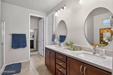 Bath - 13936 E Huppenthal Blvd, Vail, AZ 85641 photo 1 of 3