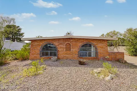 16350 S Observatory Pl, Vail, AZ 85641