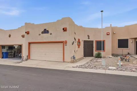 465 W Deerwood Ln, Green Valley, AZ 85614