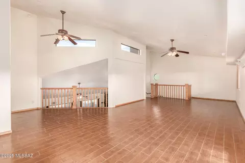 Living - 5100 E Golder Ranch Dr, Tucson, AZ 85739 photo 6 of 10