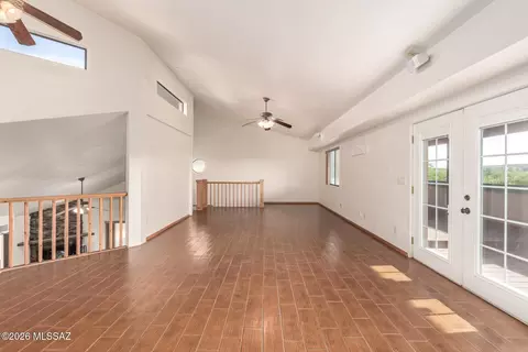 Living - 5100 E Golder Ranch Dr, Tucson, AZ 85739 photo 9 of 10