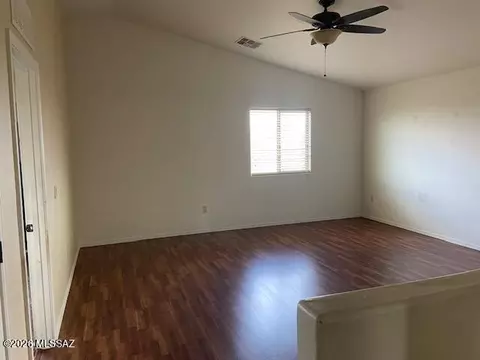 Living - 600 S Willis Ray Ave, Vail, AZ 85641 photo 2 of 2