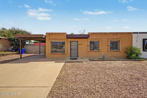 Exterior - 6548 E Barrow St, Tucson, AZ 85730 photo 2 of 6