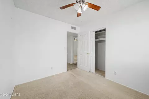 Bedroom - 6548 E Barrow St, Tucson, AZ 85730 photo 4 of 4