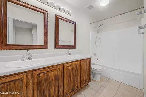 Bath - 10136 E Axe Handle Ct, Tucson, AZ 85748 photo 2 of 2