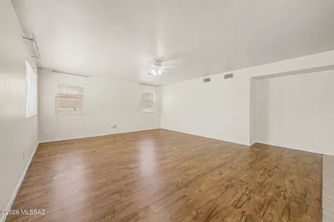 Living - 10136 E Axe Handle Ct, Tucson, AZ 85748 photo 4 of 6