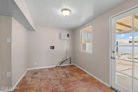 Other - 1043 E Simmons St, Tucson, AZ 85719 photo 11 of 16