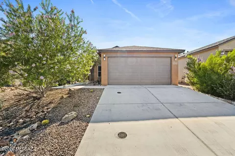 6373 S Ambarella Dr, Tucson, AZ 85756