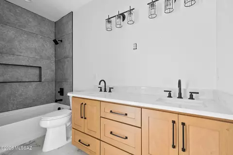 Bath - 3355 W Jayte Ct, Tucson, AZ 85745 photo 4 of 4