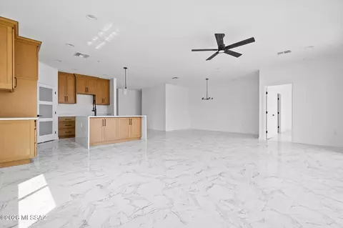 Living - 3355 W Jayte Ct, Tucson, AZ 85745 photo 4 of 5