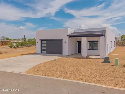 Exterior - 3355 W Jayte Ct, Tucson, AZ 85745 photo 4 of 10