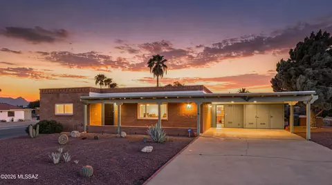 1530 S San Ray, Green Valley, AZ 85614