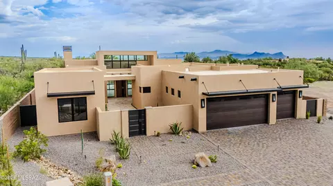 5941 W Coquillo Pl, Marana, AZ 85658