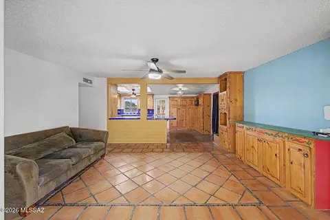 Living - 7114 E Sylvane Dr, Tucson, AZ 85710 photo 7 of 8
