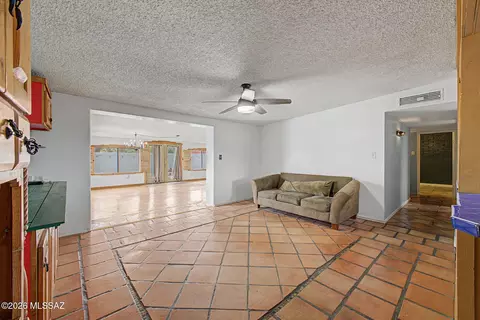 Living - 7114 E Sylvane Dr, Tucson, AZ 85710 photo 6 of 8