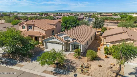 7130 S Oakbank Dr, Tucson, AZ 85757