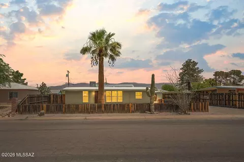 5733 E 30th St, Tucson, AZ 85711