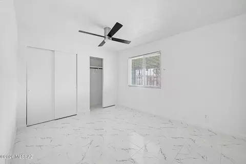 Bedroom - 6866 E David Dr, Tucson, AZ 85730 photo 1 of 6