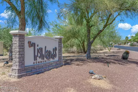 210 W Matterhorn St, Tucson, AZ 85737
