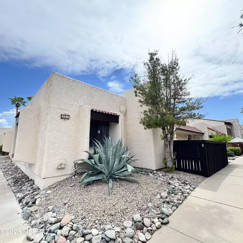 9420 E Speedway Blvd #9, Tucson, AZ 85710