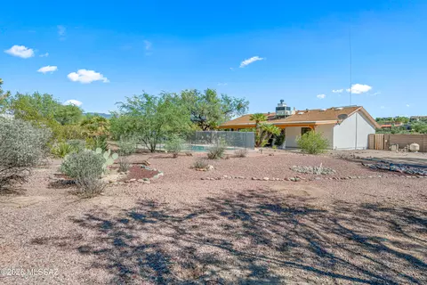 Exterior - 9801 E Prospect Ln, Tucson, AZ 85749 photo 6 of 11