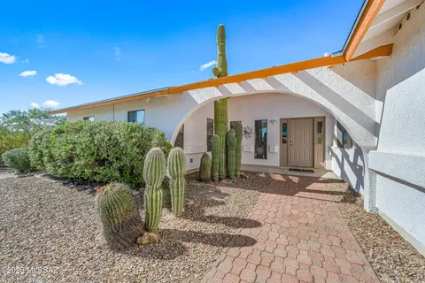 Exterior - 9801 E Prospect Ln, Tucson, AZ 85749 photo 1 of 11